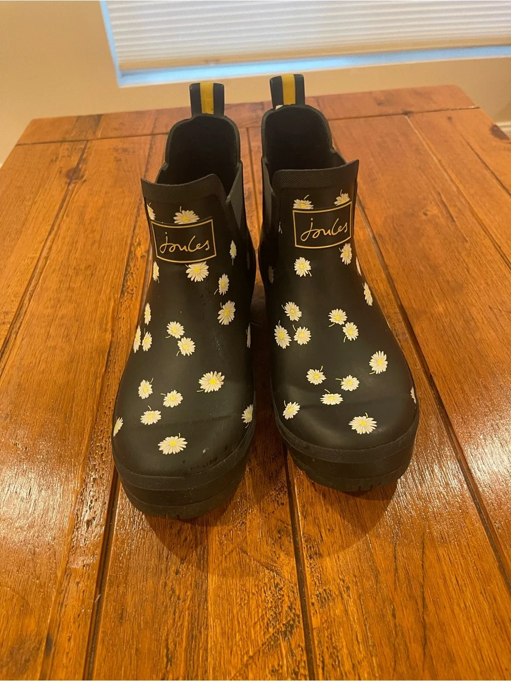 Joules Black Daisy Chelsea Rain Boots
